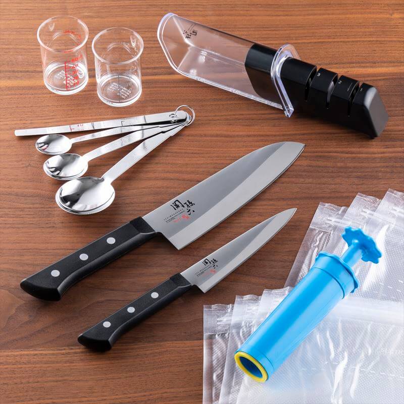 関孫六 包丁セット ステンレス(三徳165mm & ペティ120mm): キッチン