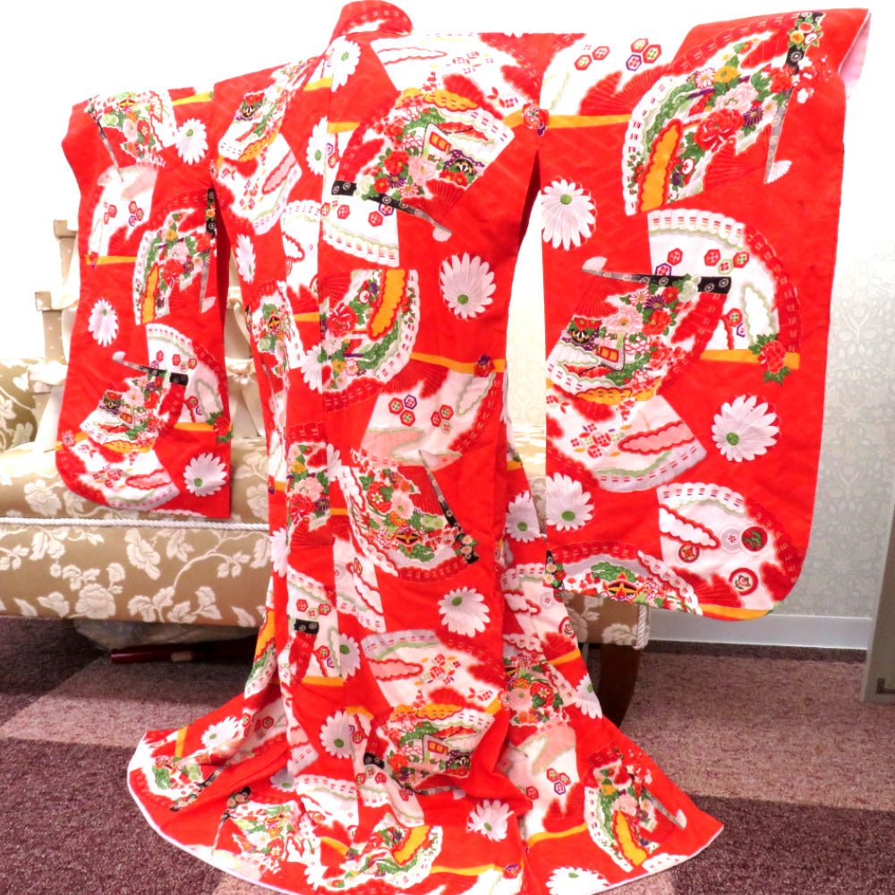 子供着物 アンティーク 昔 赤 多色 扇 御所車 冊子 花 雲 宝文様 女児