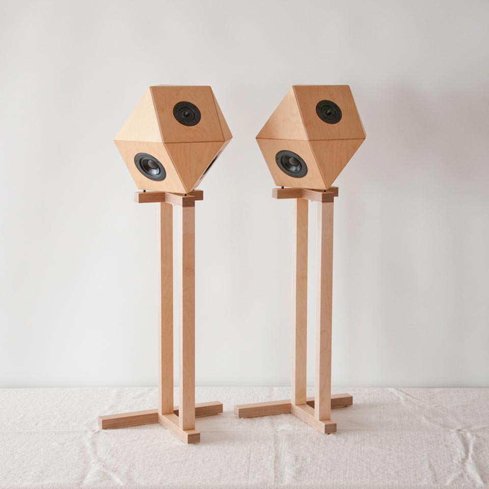 sight”専用スタンド（木製） – listude