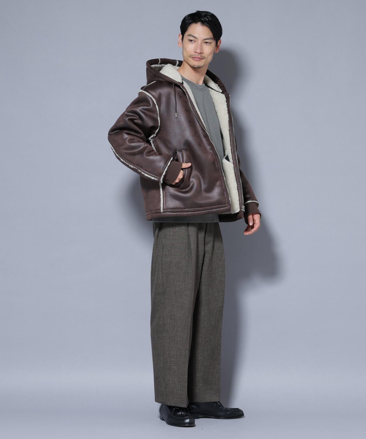 クラックフェイクムートンフードブルゾン