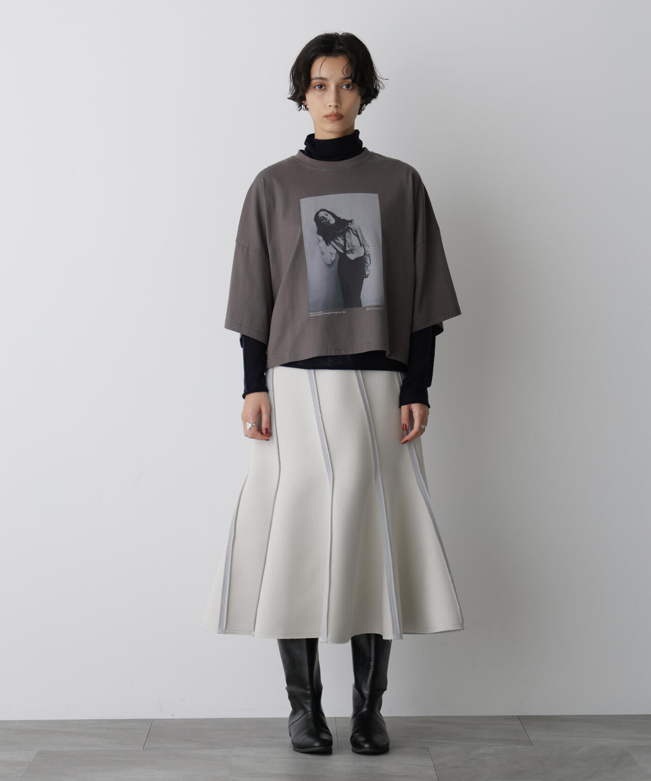 STEVELOUR」ダンボールシェル スカート