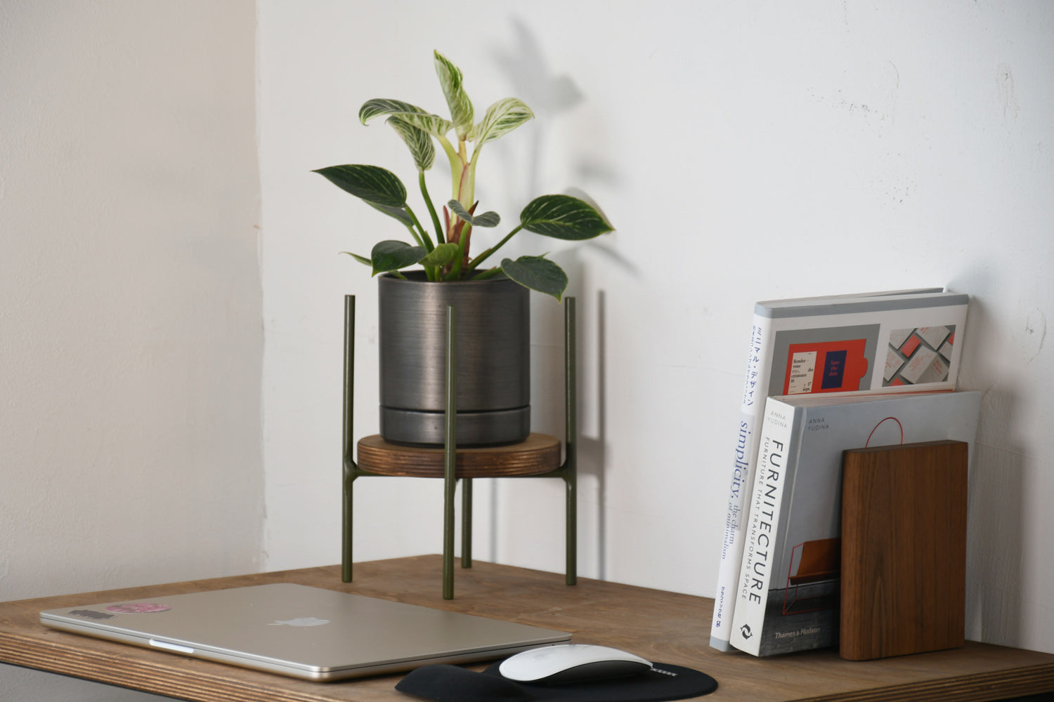 プランタースタンド | アイアン家具通販 SULK