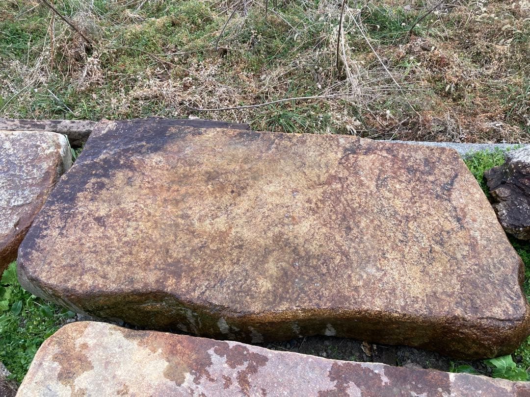 丹波鞍馬石製踏込石 丹波鞍馬石の原石入荷 | 洛西ガーデン｜京都｜坪庭から 大規模寺院まで