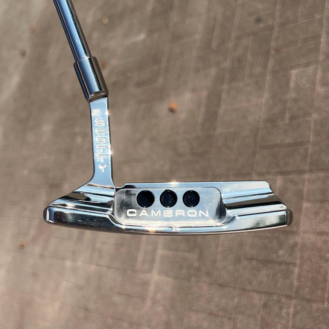 スタジオセレクト ニューポート2 ミッドスラント ミラーフィニッシュ