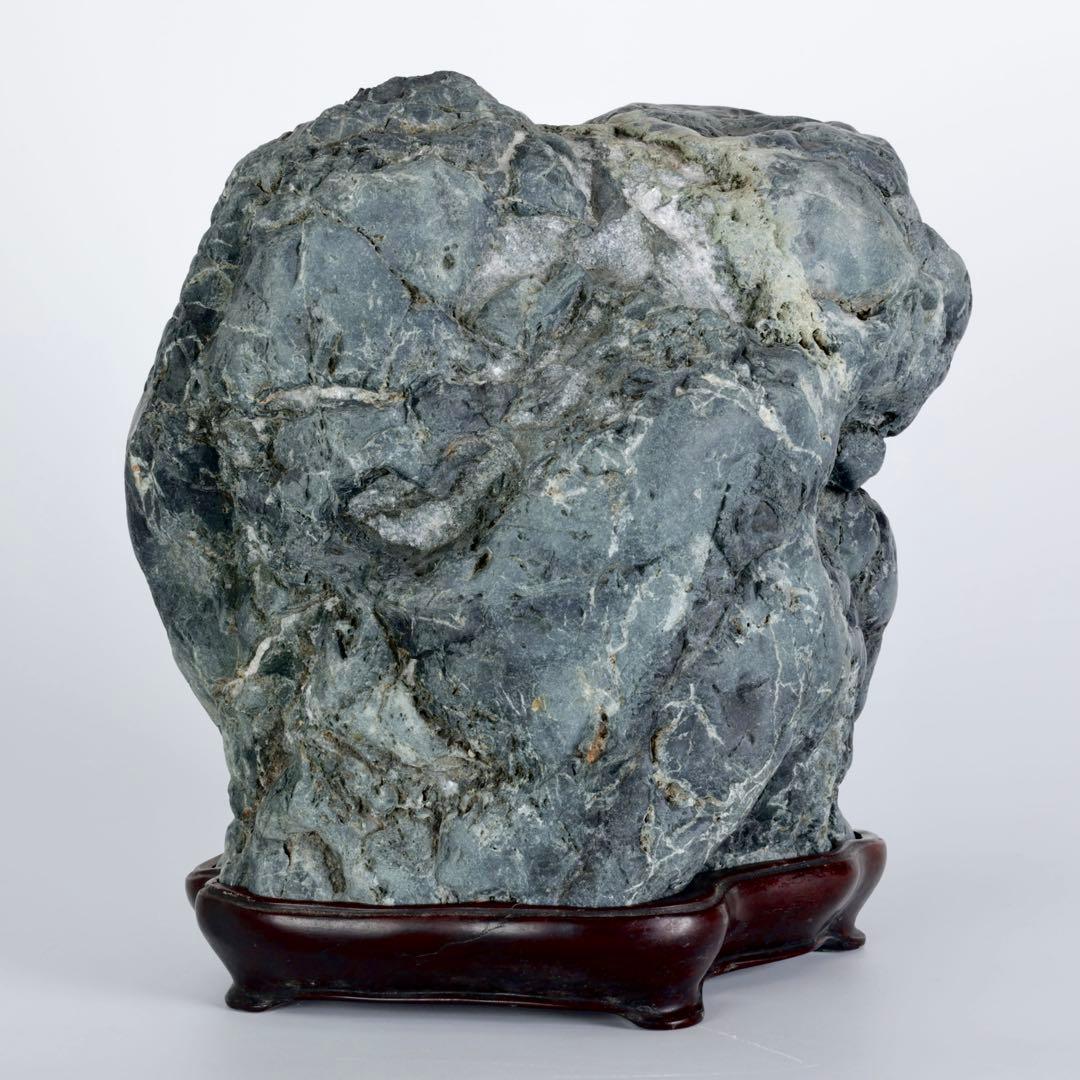 滝石 水石 添景 在銘台座付 12.5kg 盆石 鑑賞石 天然石 遠山石 飾石