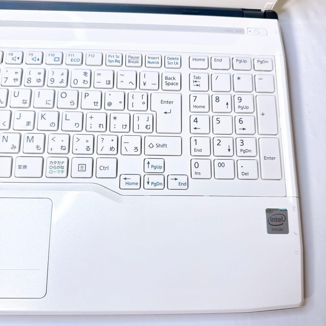 富士通❤️初心者向けすぐ使える❤️ネットや事務に❤️表計算や音楽