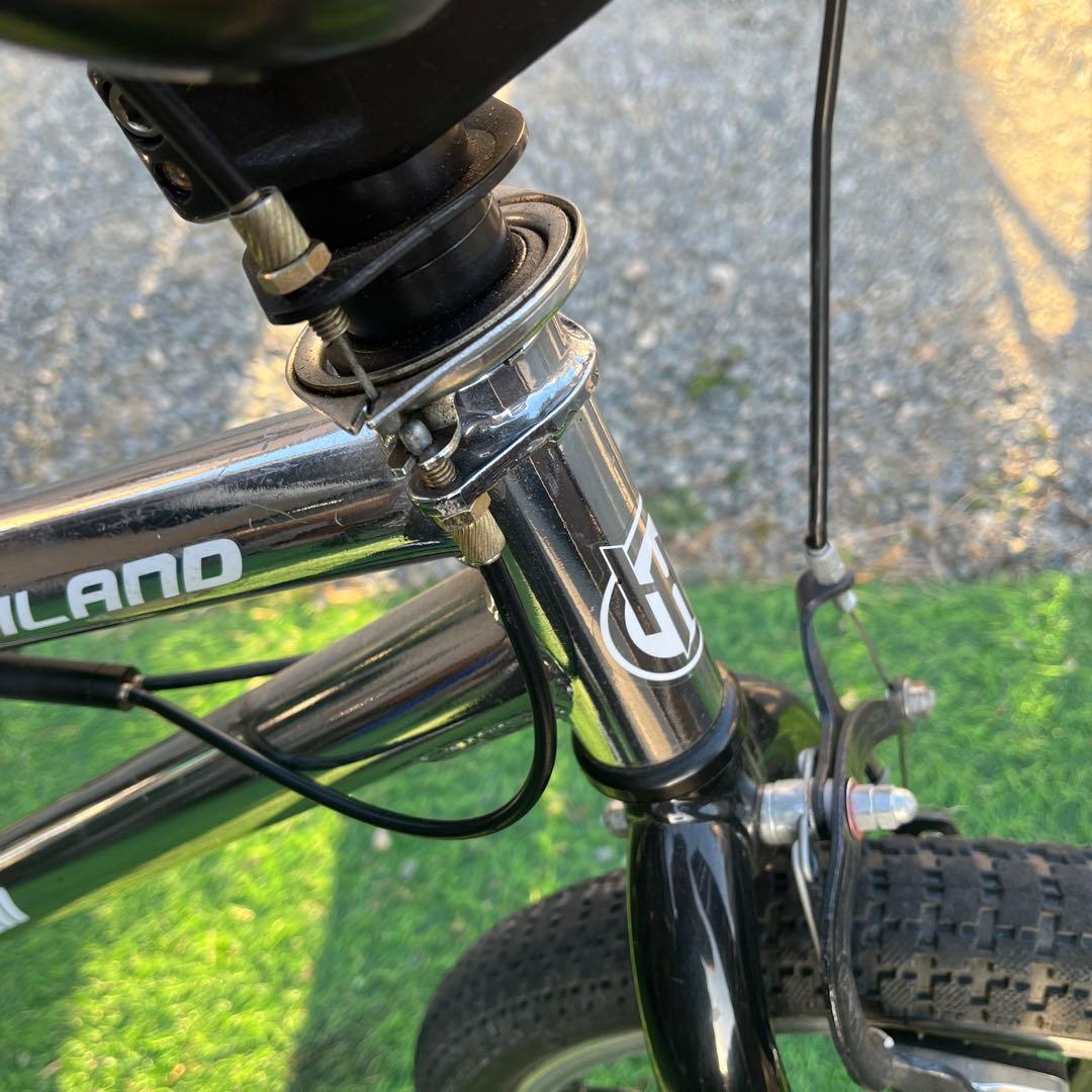 福岡市東区引き取り限定 バイク 20インチ シルバー/ブラック 自転車本体