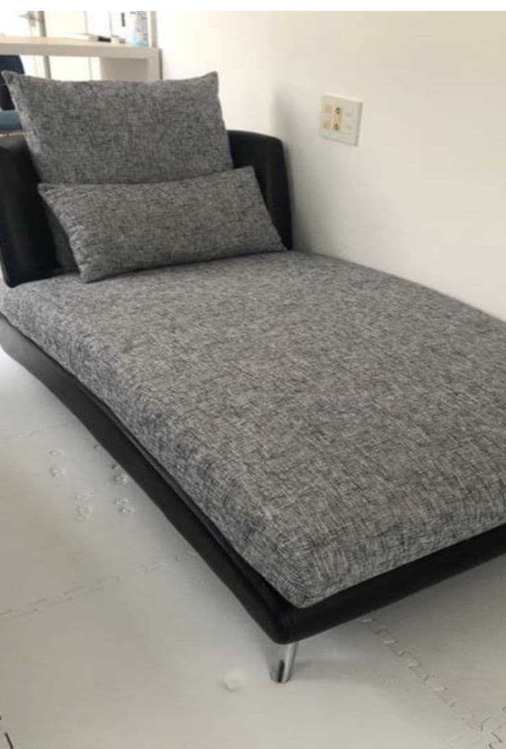 モダン グレー ソファベッド お部屋をお洒落に モダンファブリックソファベッド グレーの詳細