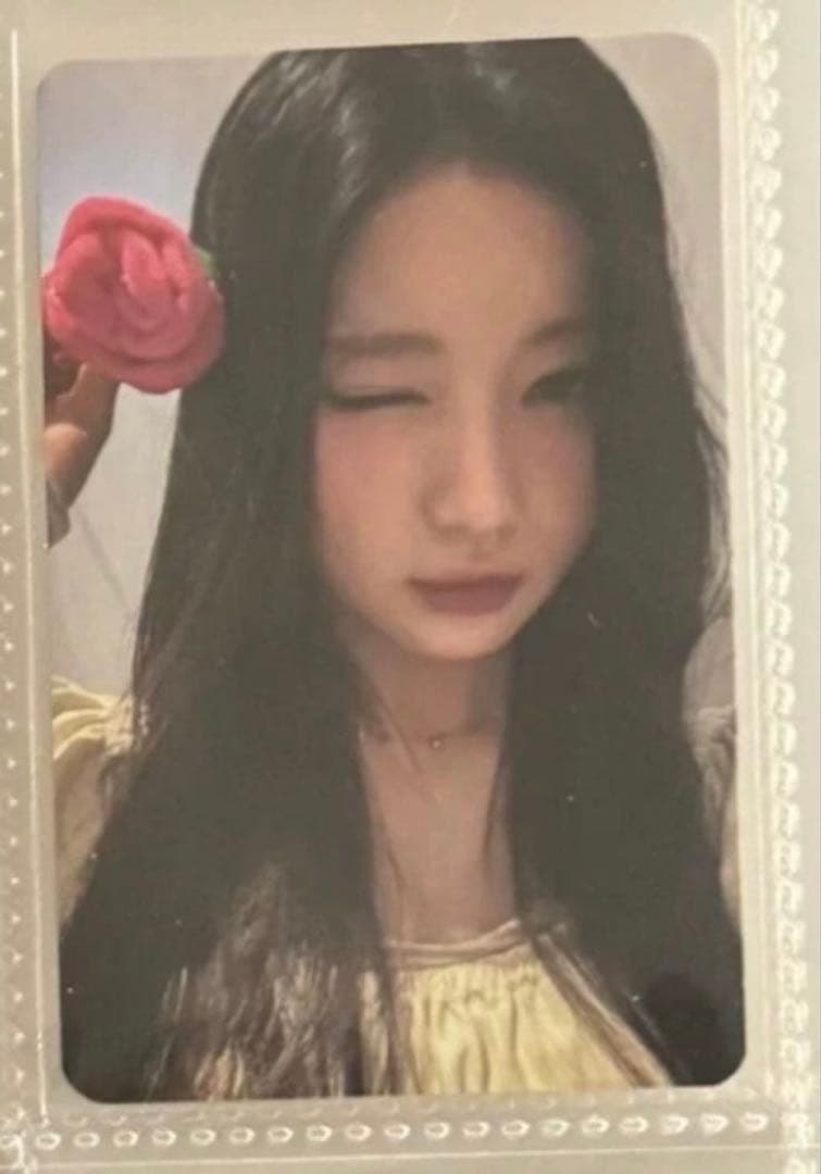 ARTEEFLOW-babymonster アサ rose day YG 特典 ラキドロ トレカ