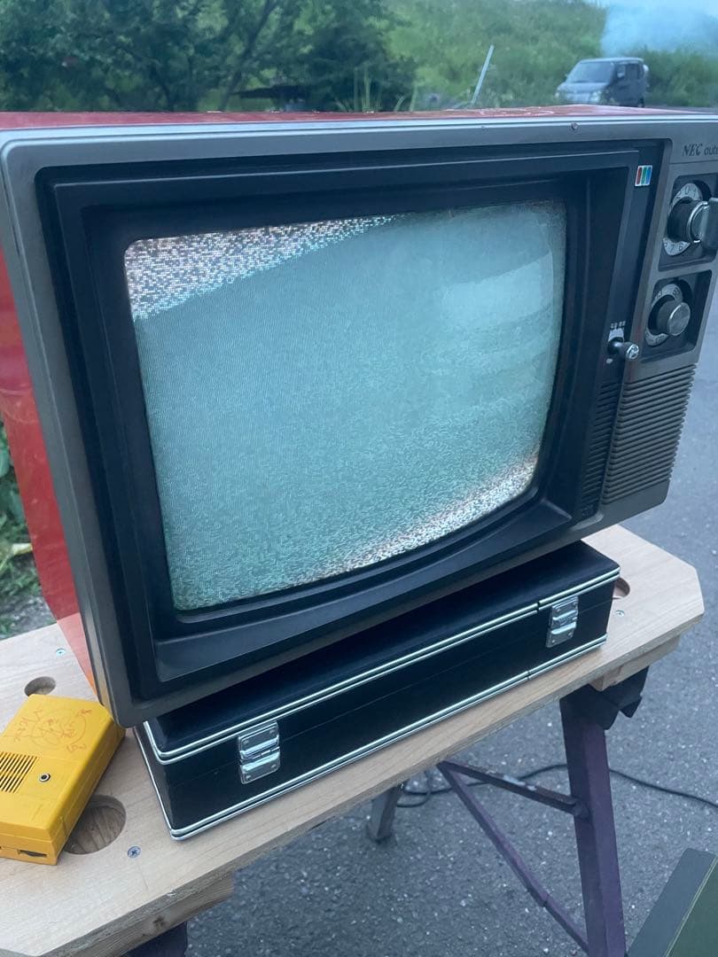 NEC CV-14T26 カラーテレビ 通電確認 ブラウン管 赤 - メルカリ