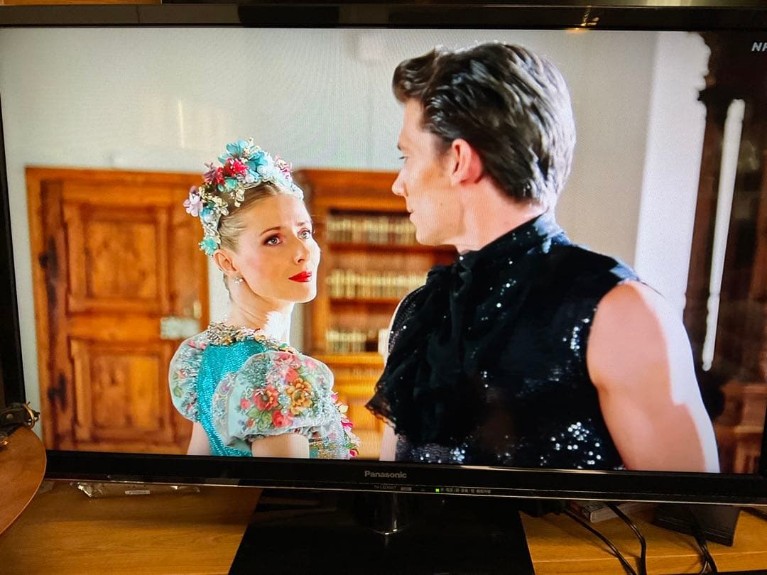 専用 パナソニック ビエラ 液晶テレビ 32型 TH-L32X6HT - メルカリ