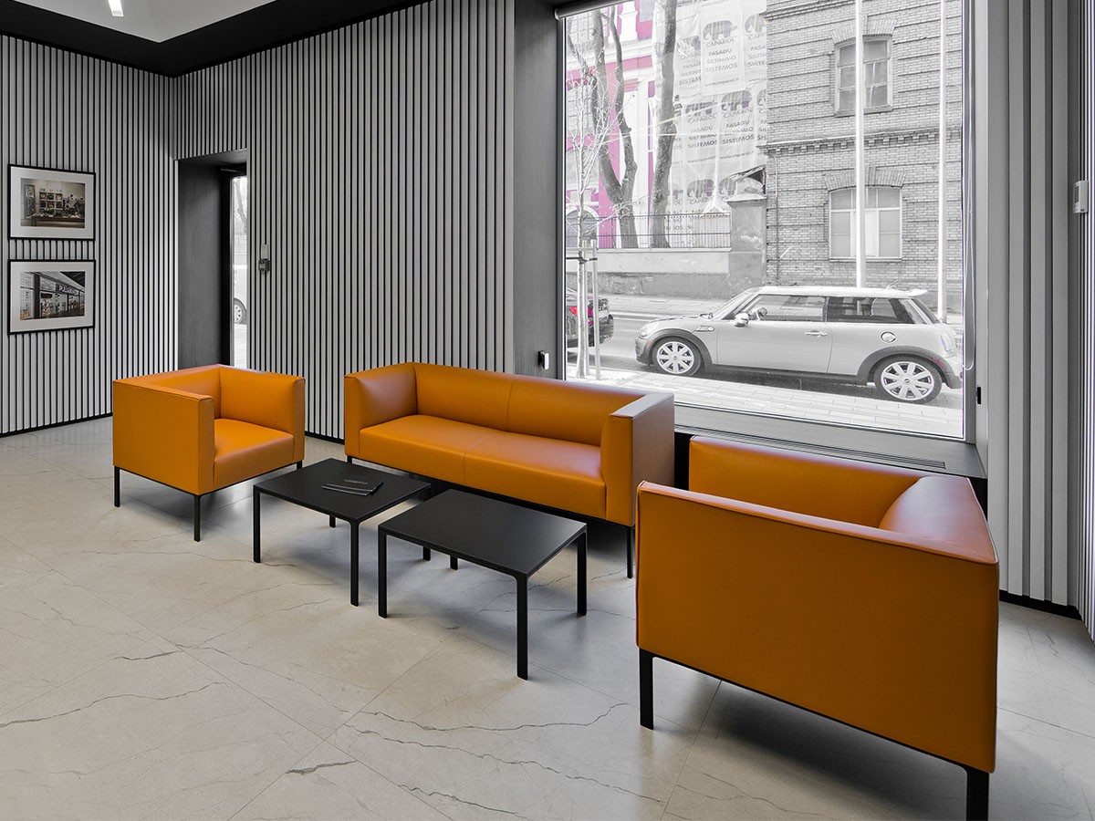 Andreu World Raglan Lounge Chair / アンドリュー・ワールド ラグラン