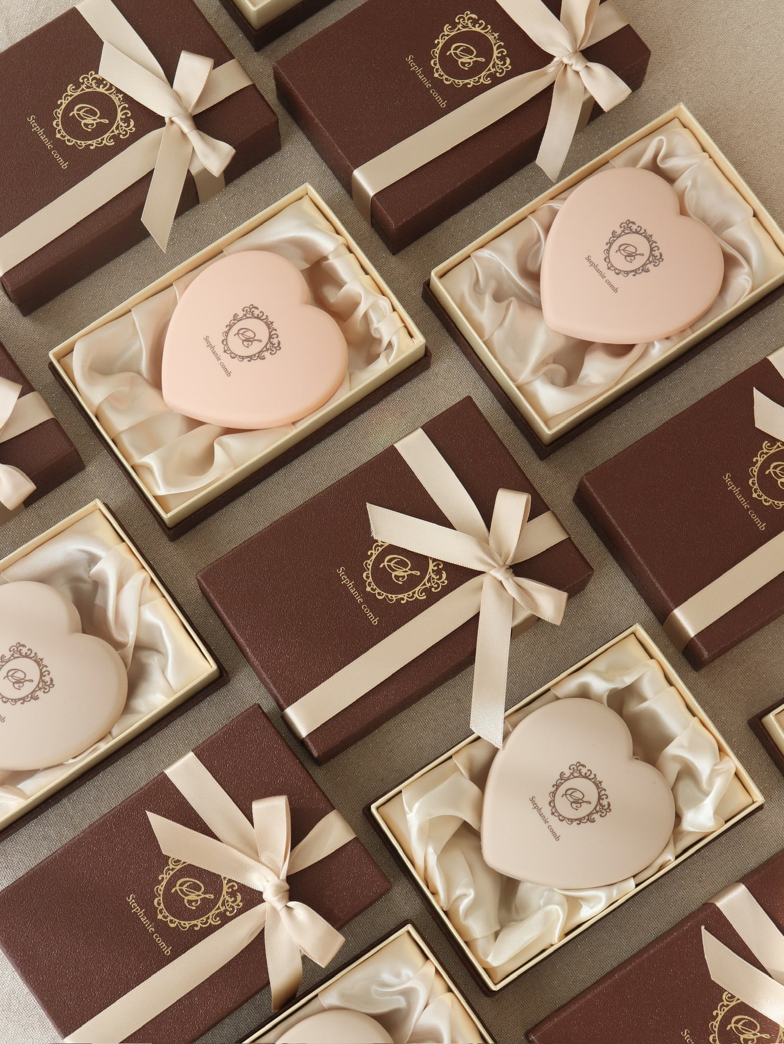 Stephanie comb ステファニーコム｜魔法のクシ