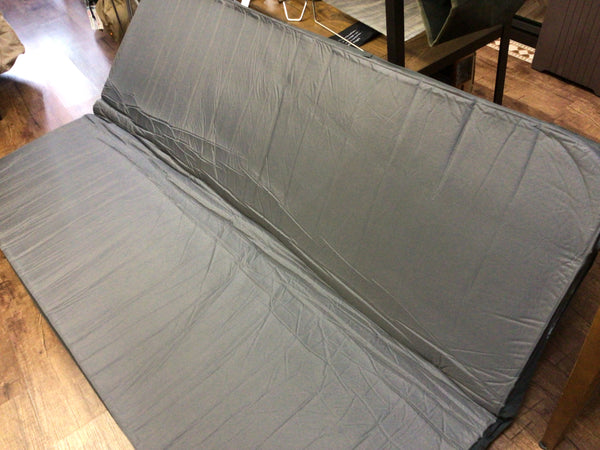 中古A】キャンパーインフレーターマットハイピーク/ダブル／Coleman