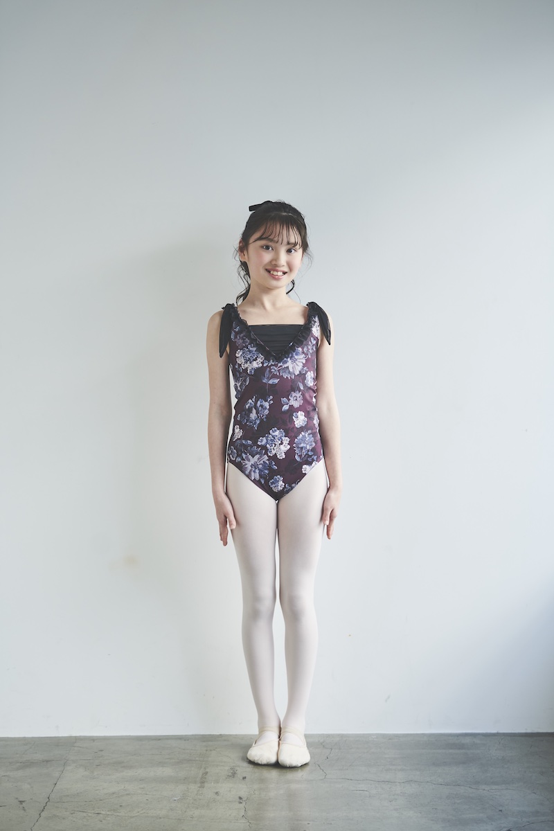 stina / type H half sleeve / luminous white / kids / girl