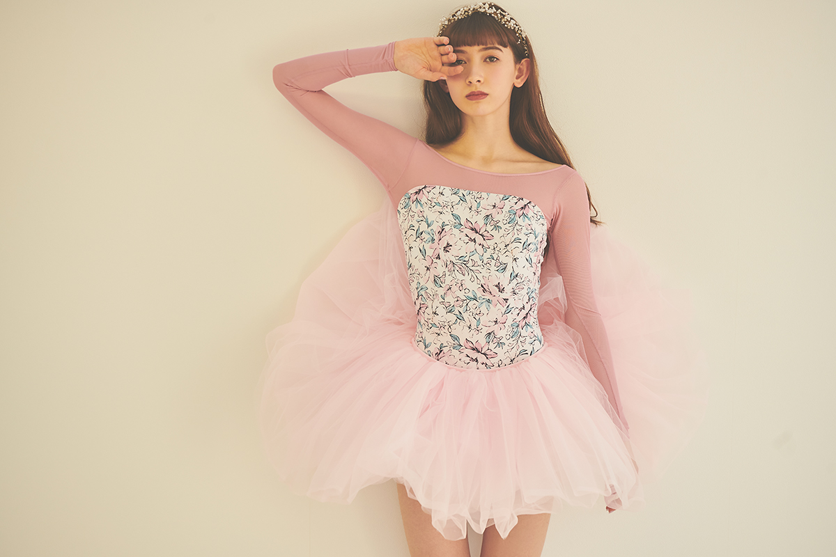 stina / type T long / cream pink flower