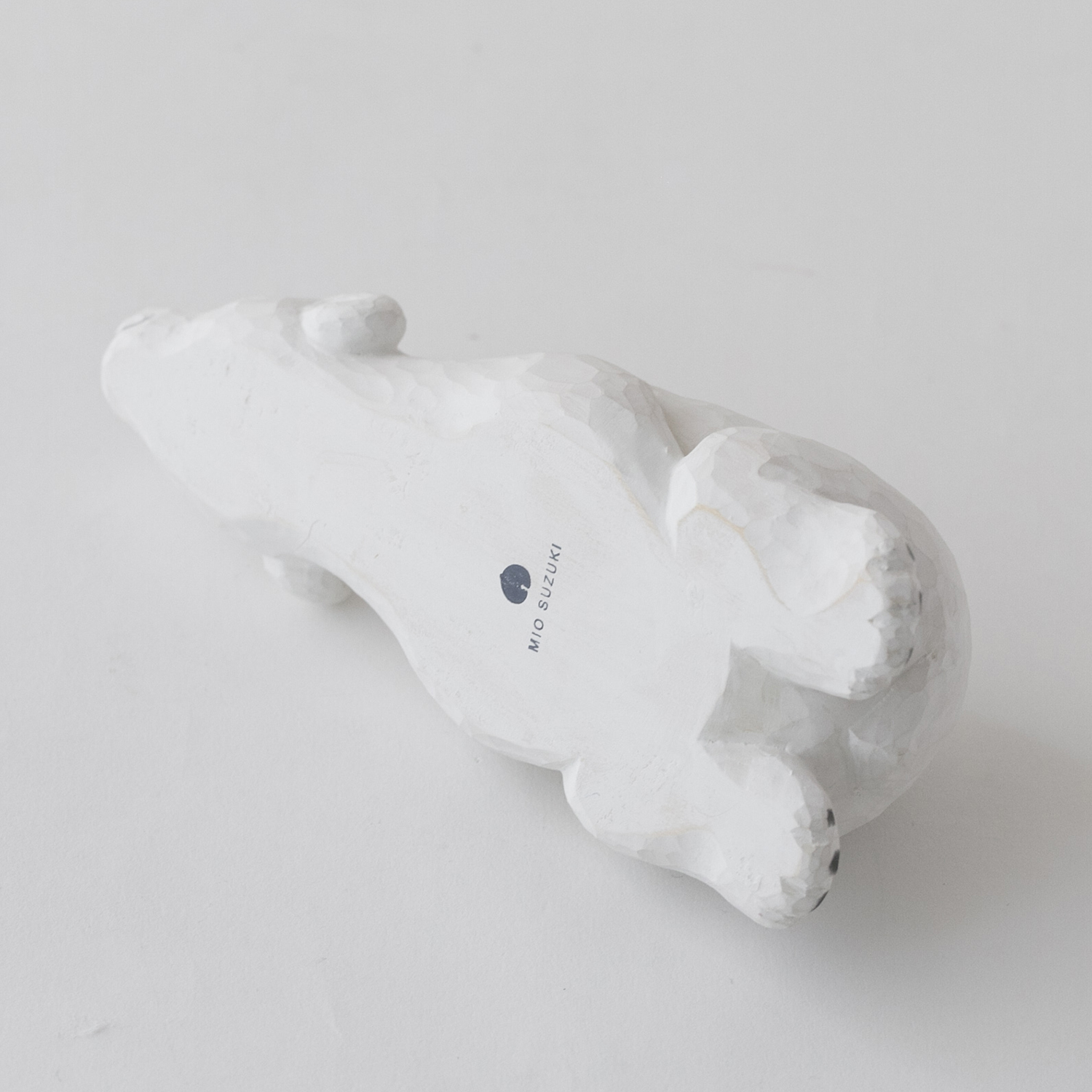 鈴木彫刻所/シロクマ 大 -笑顔をくれるシロクマ - スタイルストア