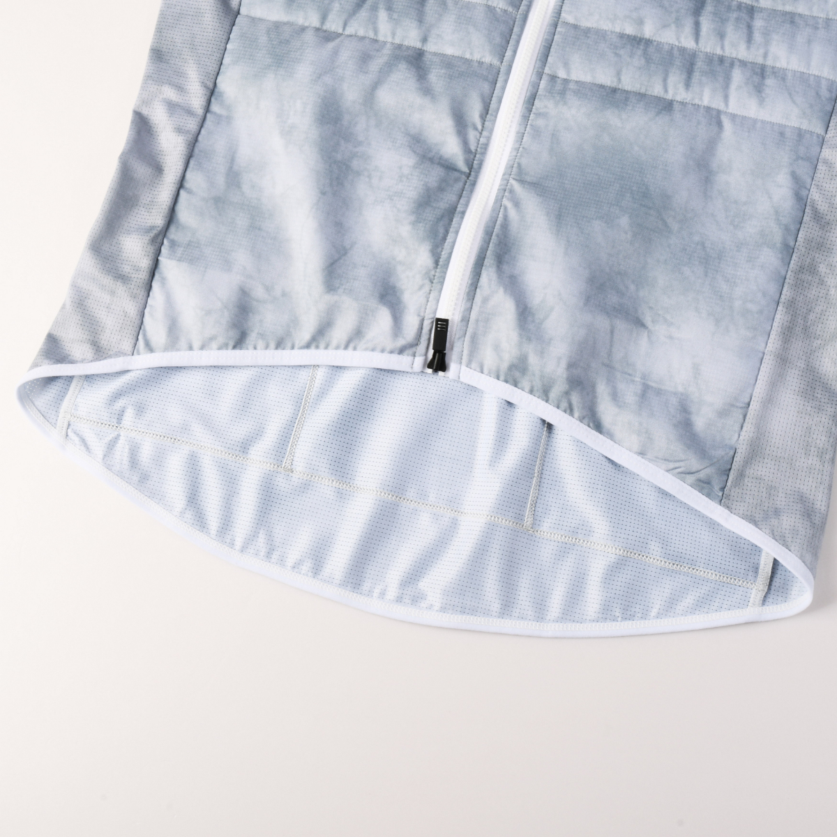 ウィンターベスト ▻ オリジナルサイクルウェアのサンボルト