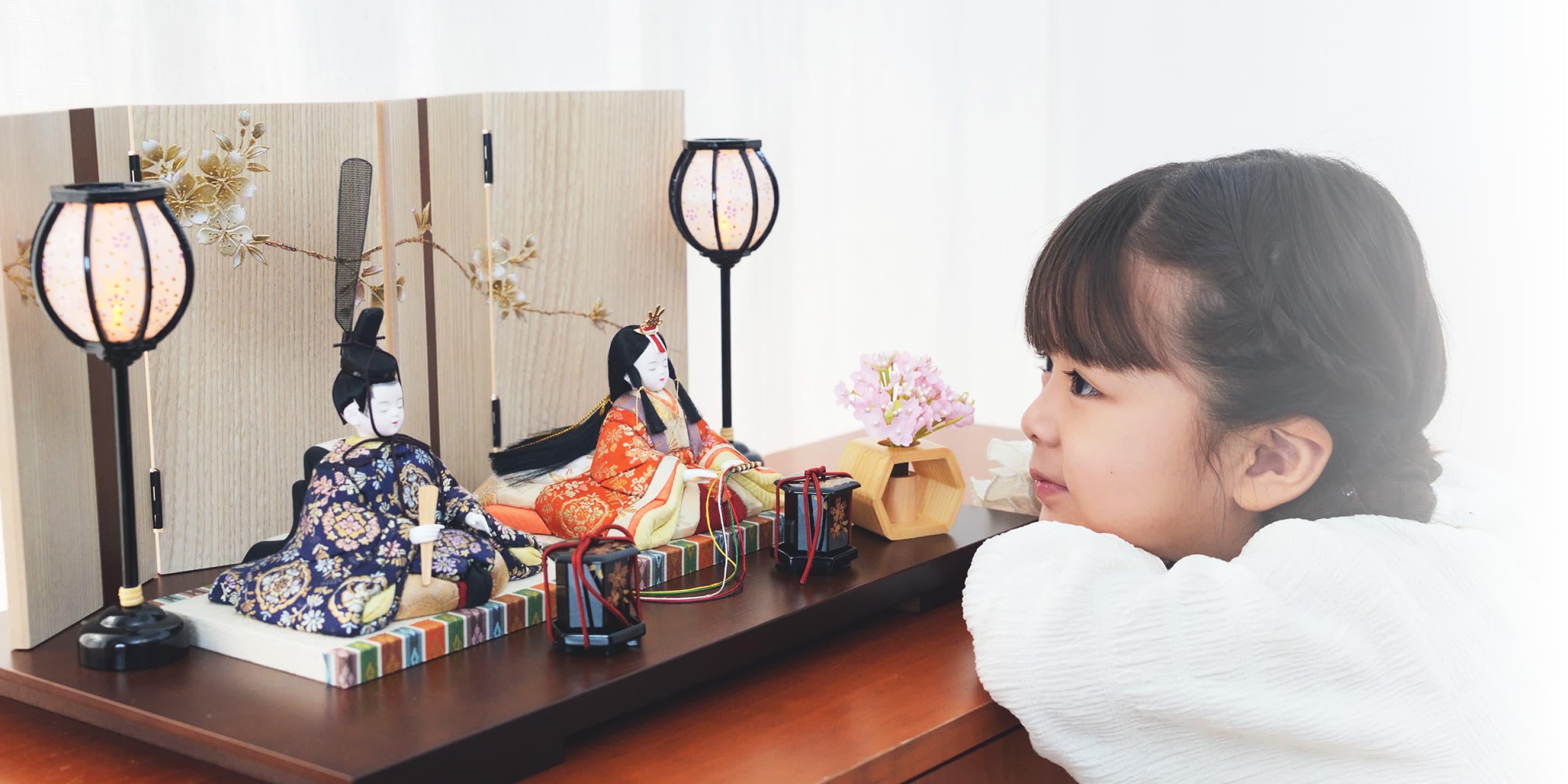 おしゃれでコンパクトなかわいいひな人形(雛人形)・五月人形は人形工房