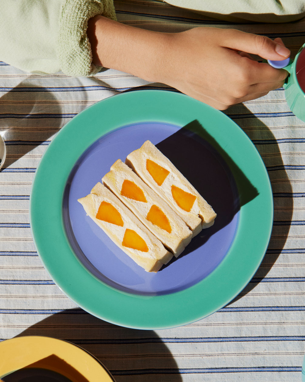 気になる服とか人とか。 Vol.5 POST MODERN ITEM | FOCUS ON | AH.H