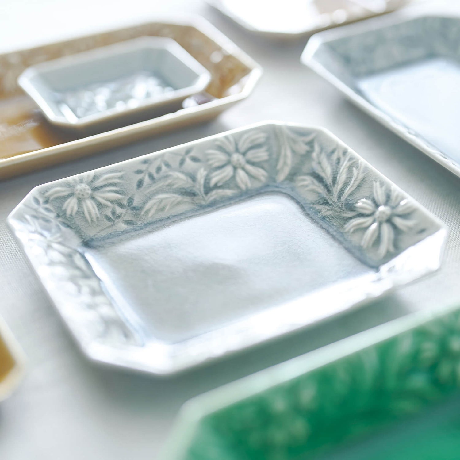 マーガリート 角皿 16cm | aito製作所 | 美濃焼・瀬戸焼を中心とした和