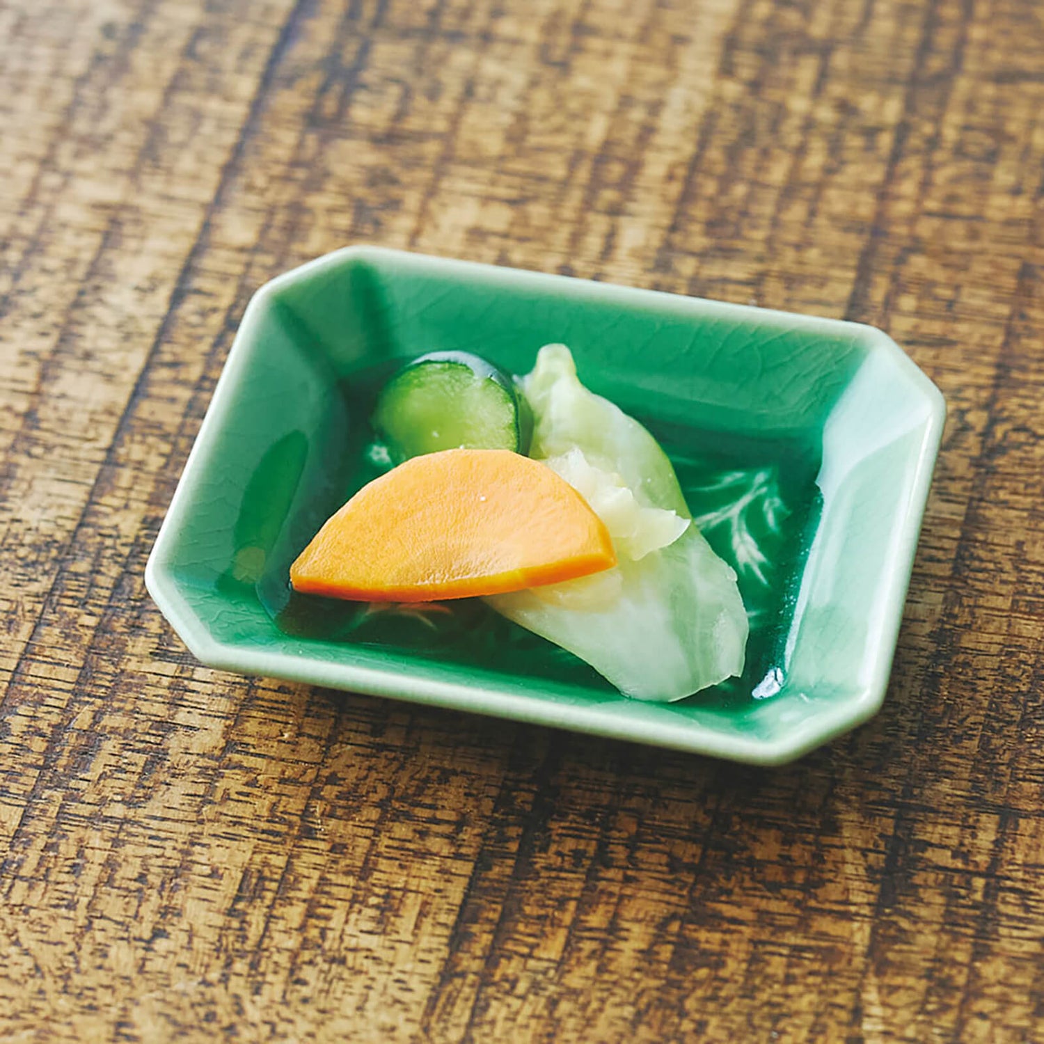 マーガリート 角小皿 9cm | aito製作所 | 美濃焼・瀬戸焼を中心とした