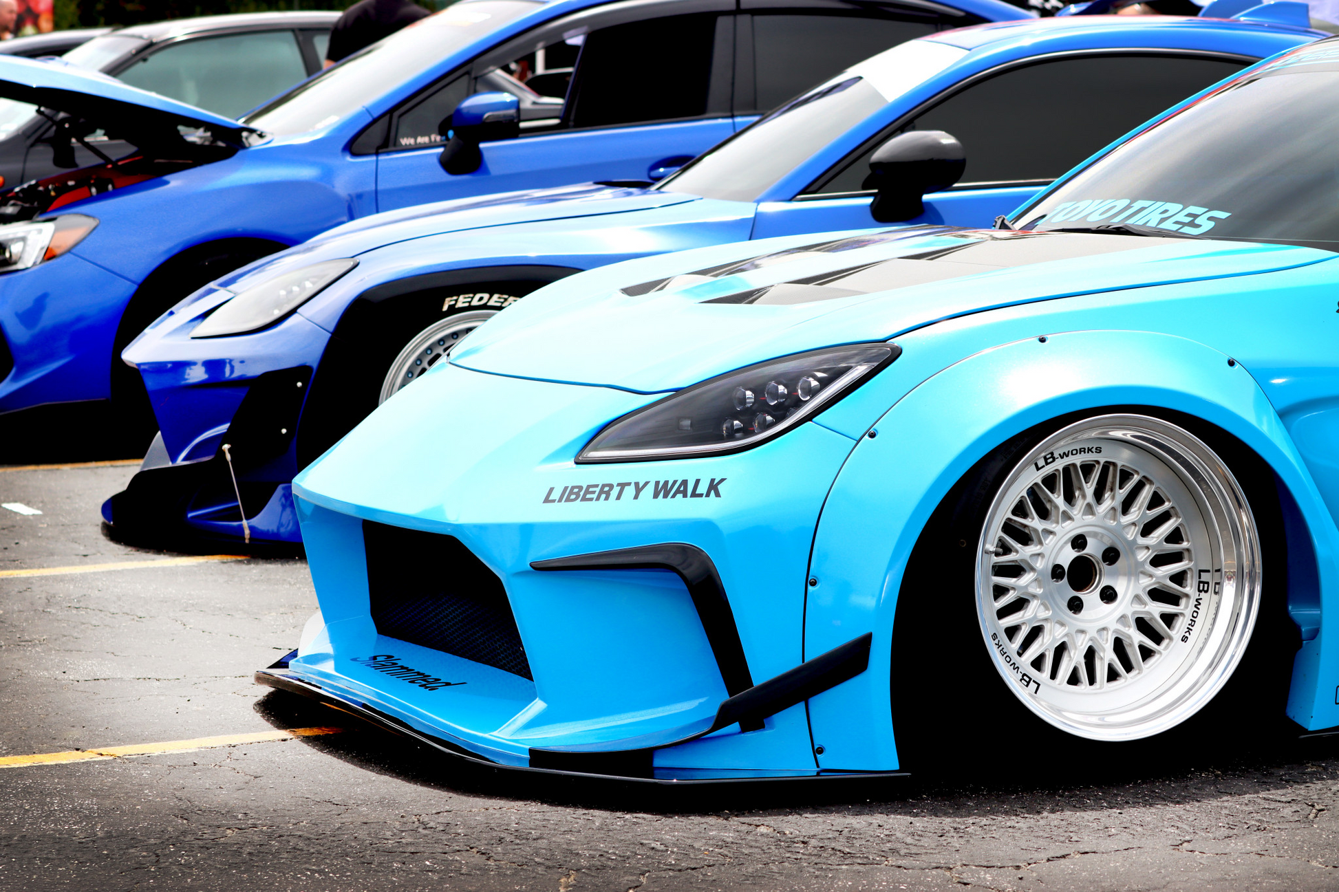 AlphaRex NOVA LEDプロジェクターヘッドライト TOYOTA GR86/SUBARU BRZ