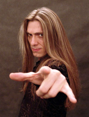 ブラジルのHMバンド、ANGRAからエドゥ・ファラスキ（vo）が脱退 - amass