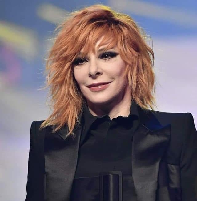 ミレーヌ・ファルメール 最新シングル「À tout jamais」のミュージック