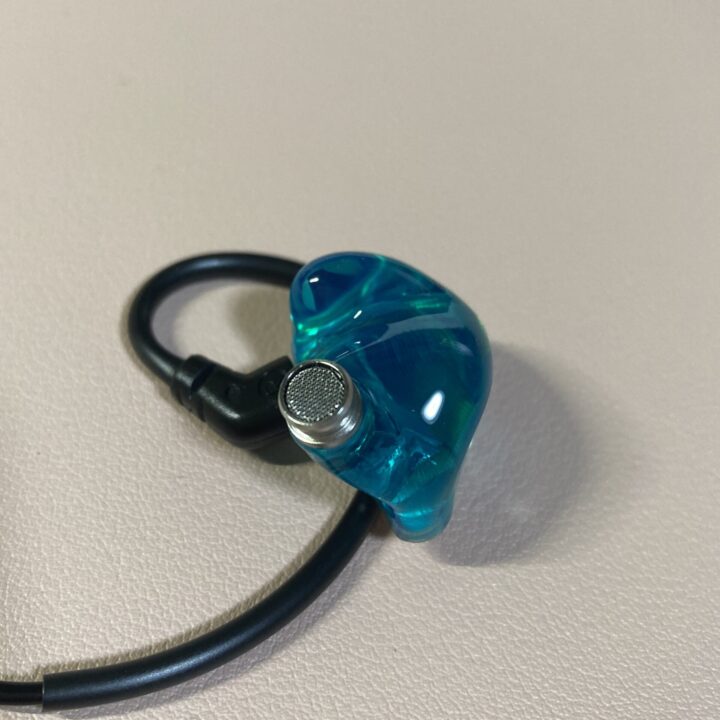 イヤホン】QDC FRONTIER Emeraldレビュー 【新時代の1BAイヤホンの体験