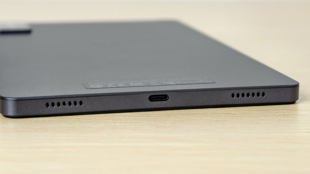 Headwolf FPad6レビュー - 2万円で8.4インチ2560 x 1600解像度の小型