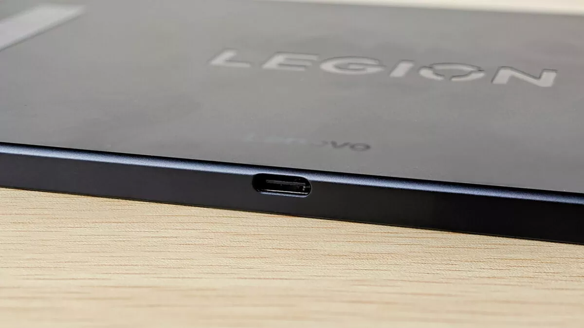 Lenovo Legion Y700 Gen 4レビュー。8 EliteやデュアルUSB-C搭載の8.8