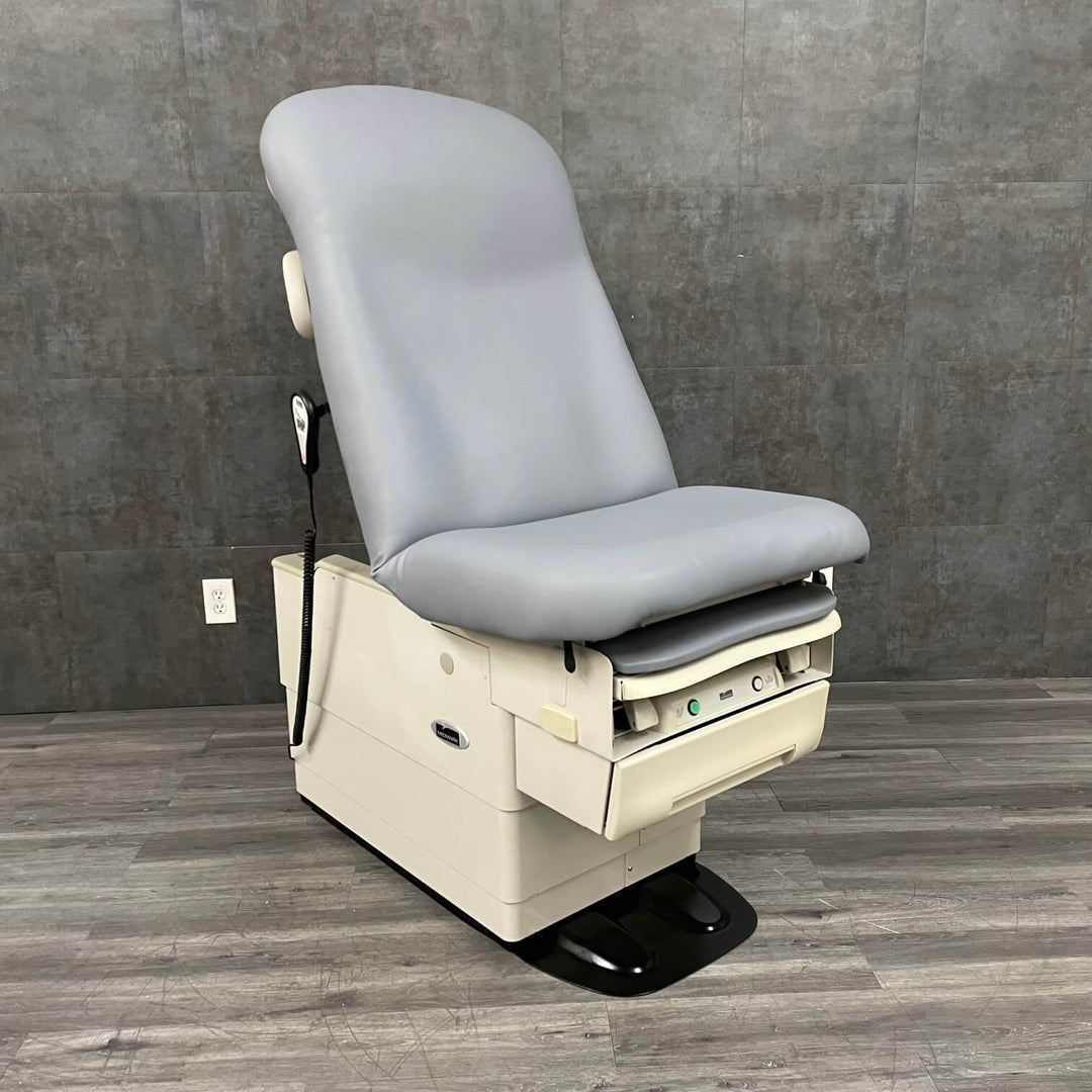 Midmark Ritter 623 Power Exam Table -