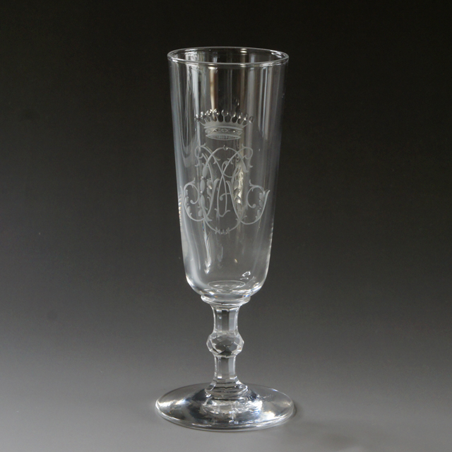 オールドバカラ「Cylindrique 王冠装飾フルートグラス」《アンティック