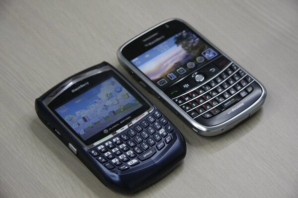 ASCII.jp：世界累計1900万台出荷したBlackBerryの強み (1/4)