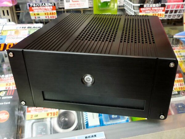 ASCII.jp：金色のAOpen製限定Mini-ITXケースが販売開始！