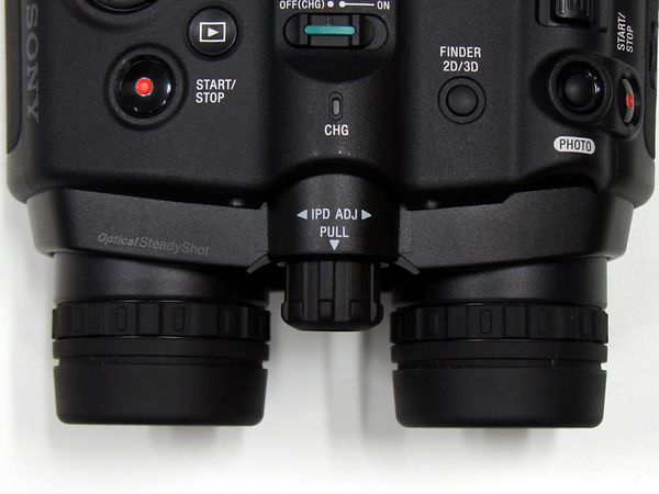 ASCII.jp：3Dがスゲー！ ソニーのデジタル双眼鏡「DEV-3」 (1/3)