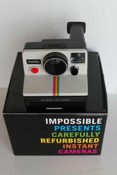 ASCII.jp：整備再生したインスタントカメラ「OneStep」を衝動買い (1/2)