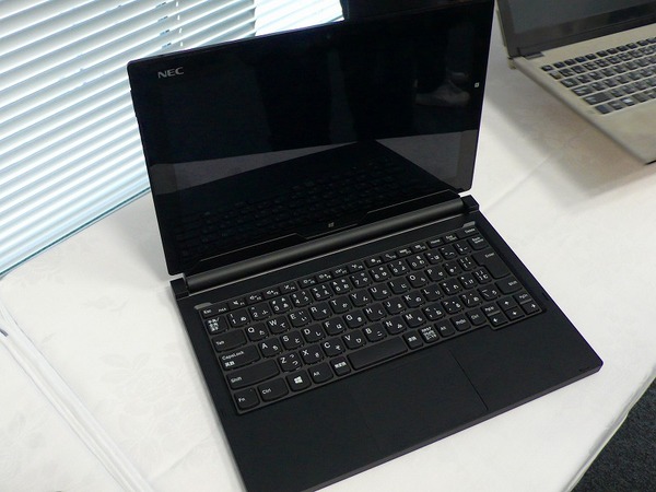 ASCII.jp：超軽量2in1「LAVIE Hybrid ZERO」を実現したNECのこだわり (1/4)