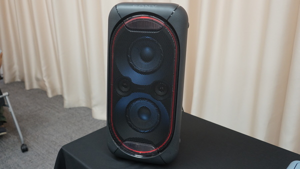最大10台の接続も！ ソニーが55cmのデカイBluetoothスピーカー発表