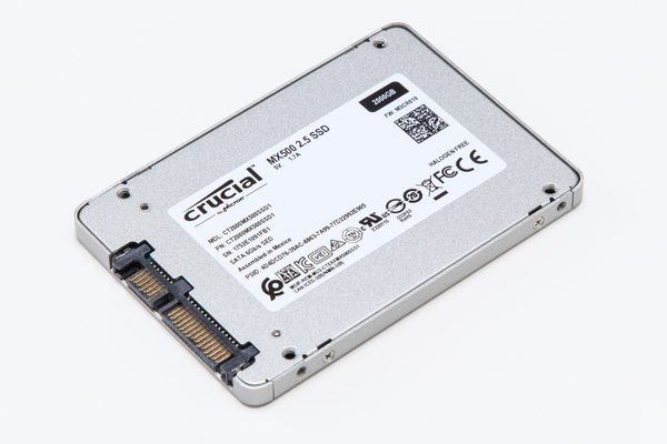 ASCII.jp：1TB/2TB SSD時代の定番、Micron「Crucial MX500」オススメの