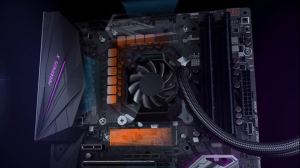 ASCII.jp：ASUS初の水冷クーラー「ROG RYUJIN」、有機ELモニター内蔵で