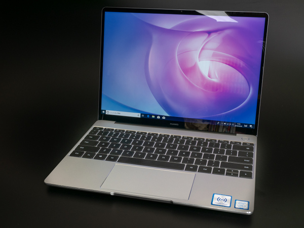ファーウェイ「HUAWEI Matebook 13」は大画面とモビリティを備えた