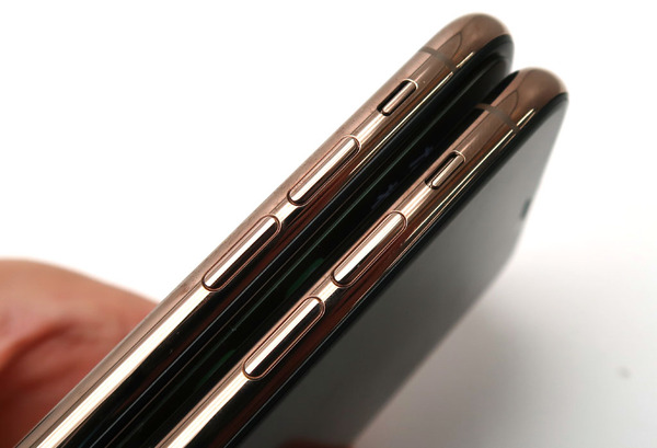 ASCII.jp：iPhone 11 Proのゴールドはシックになって魅力倍増