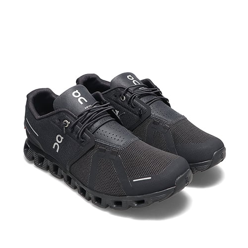 On Cloud 5 M All Black （オン クラウドファイブ-ブラック） | atmos