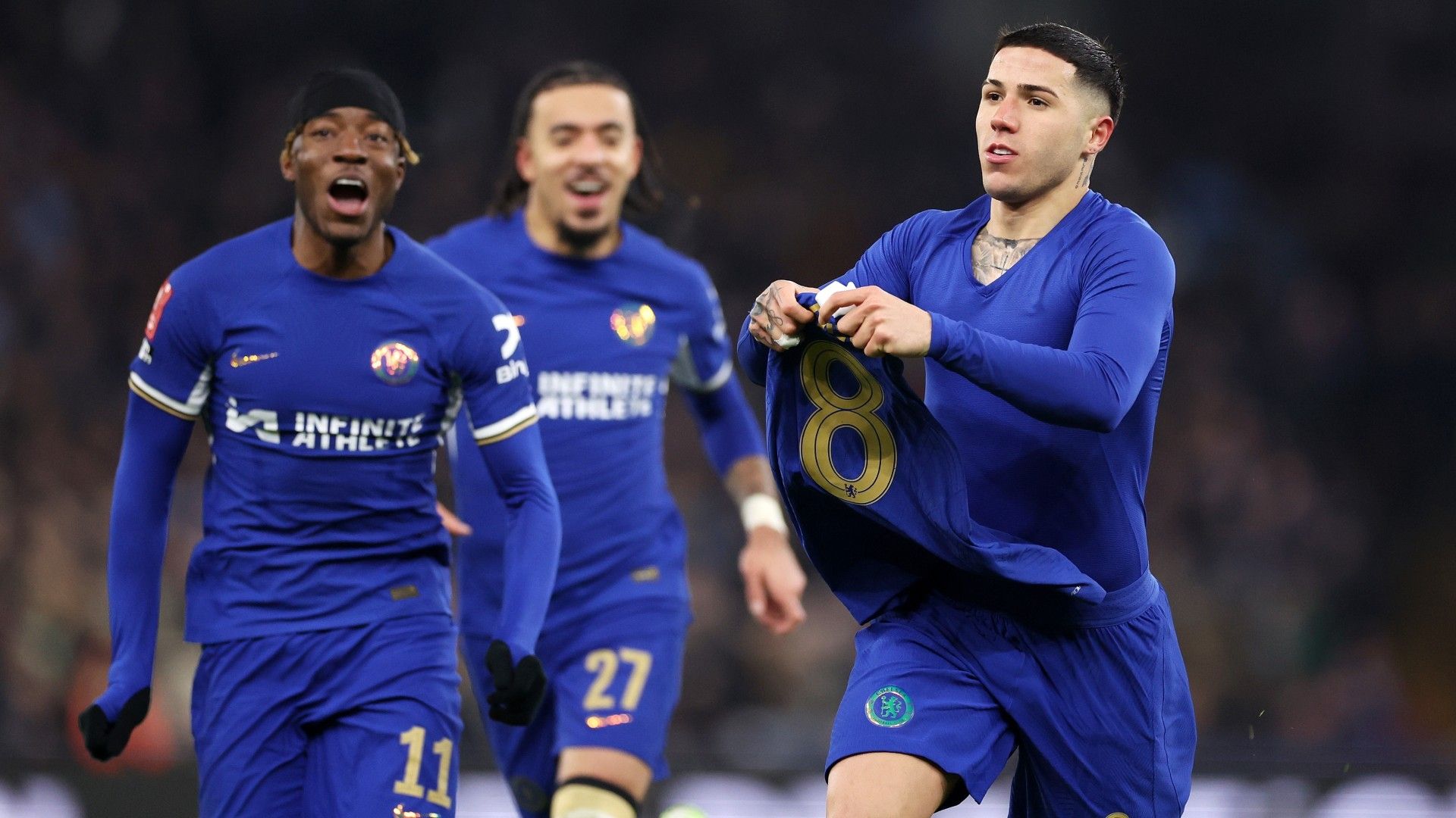 エンソ・フェルナンデスが完璧FK弾！チェルシー、再試合に3発快勝でFA