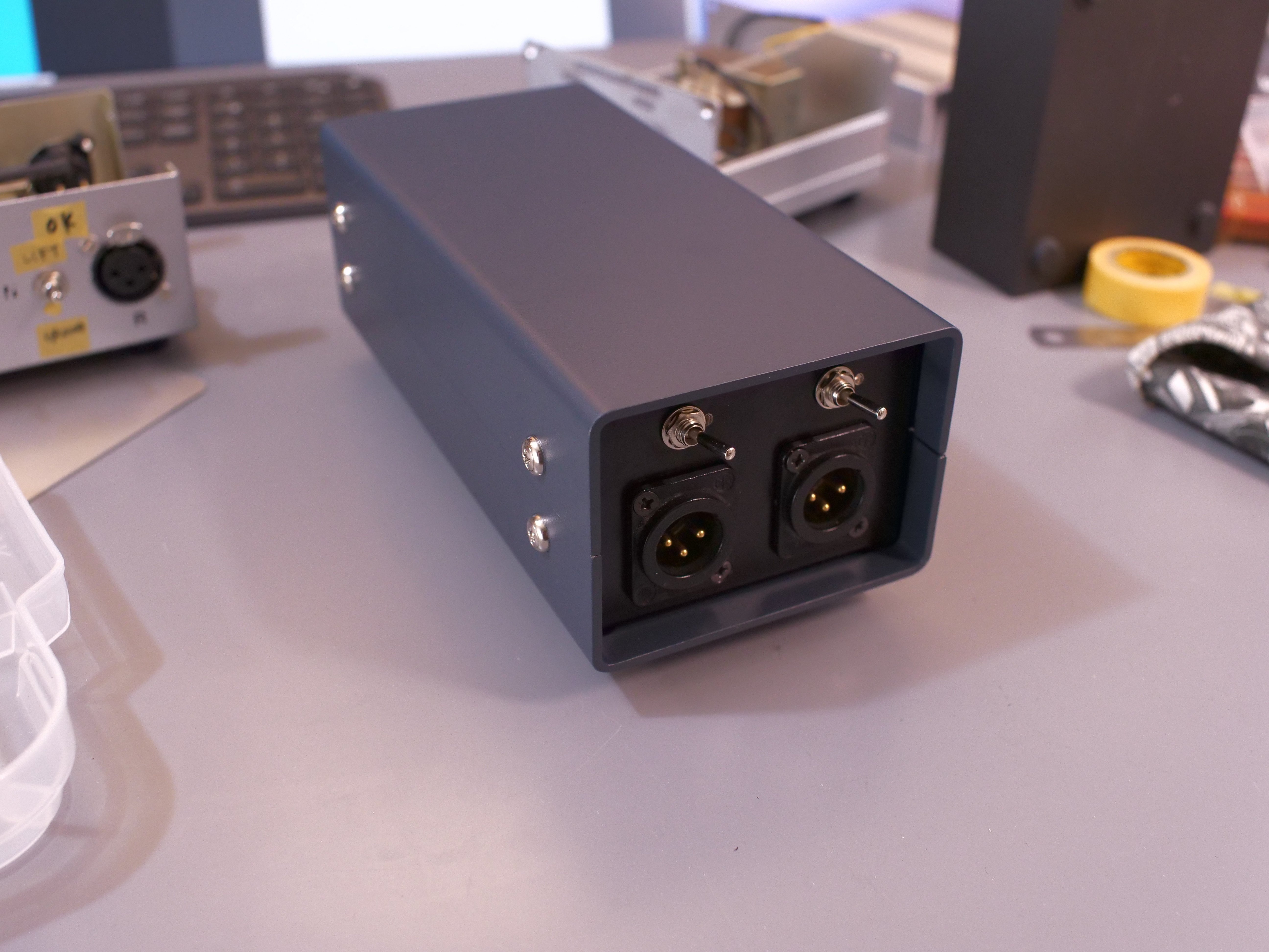 ステレオ仕様のトランスボックスを自作しました。600Ω：600Ω（途中経過