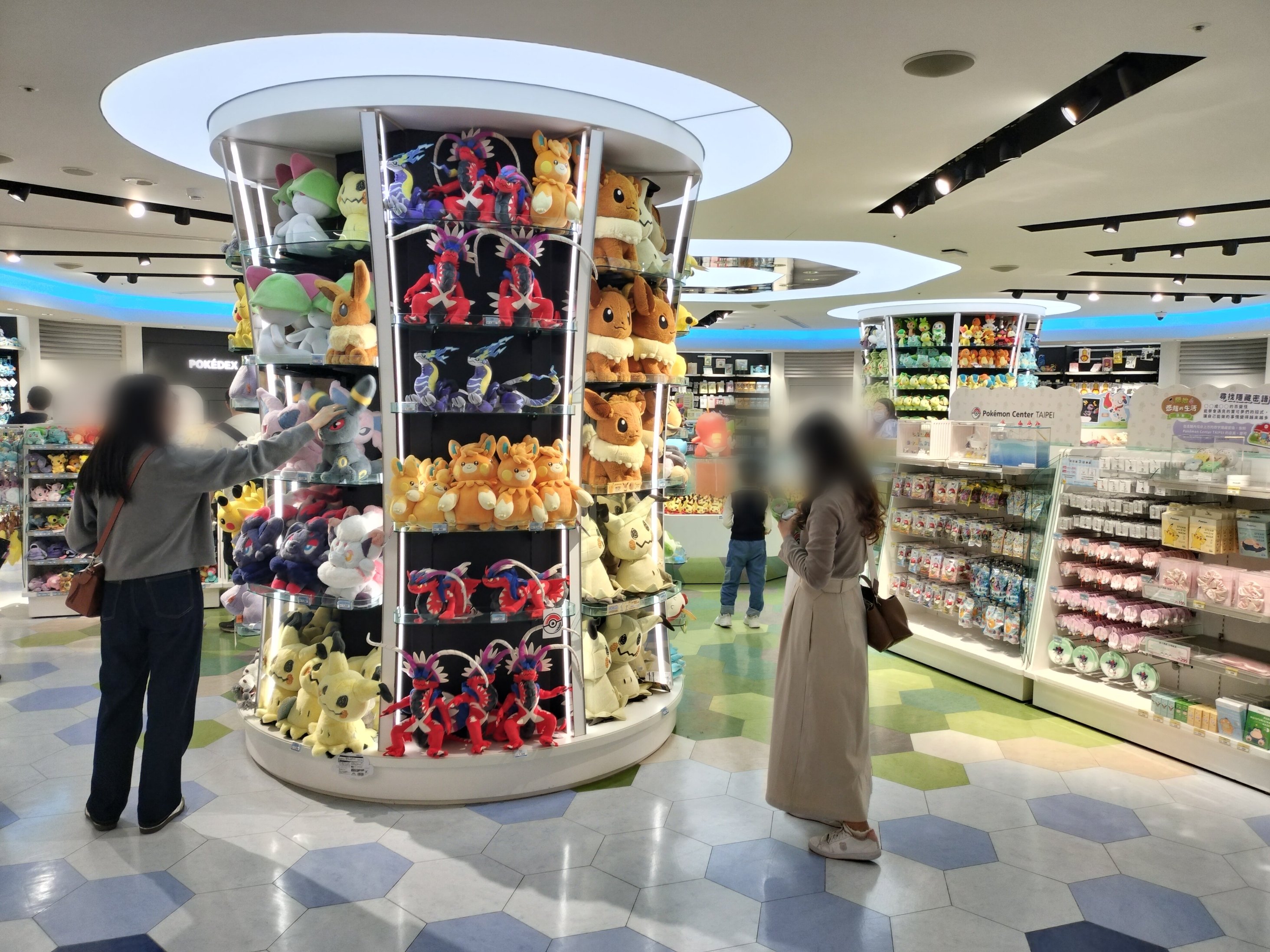 2026年2月 カイリューに会いに台湾へ！ポケモンセンター台北限定グッズ