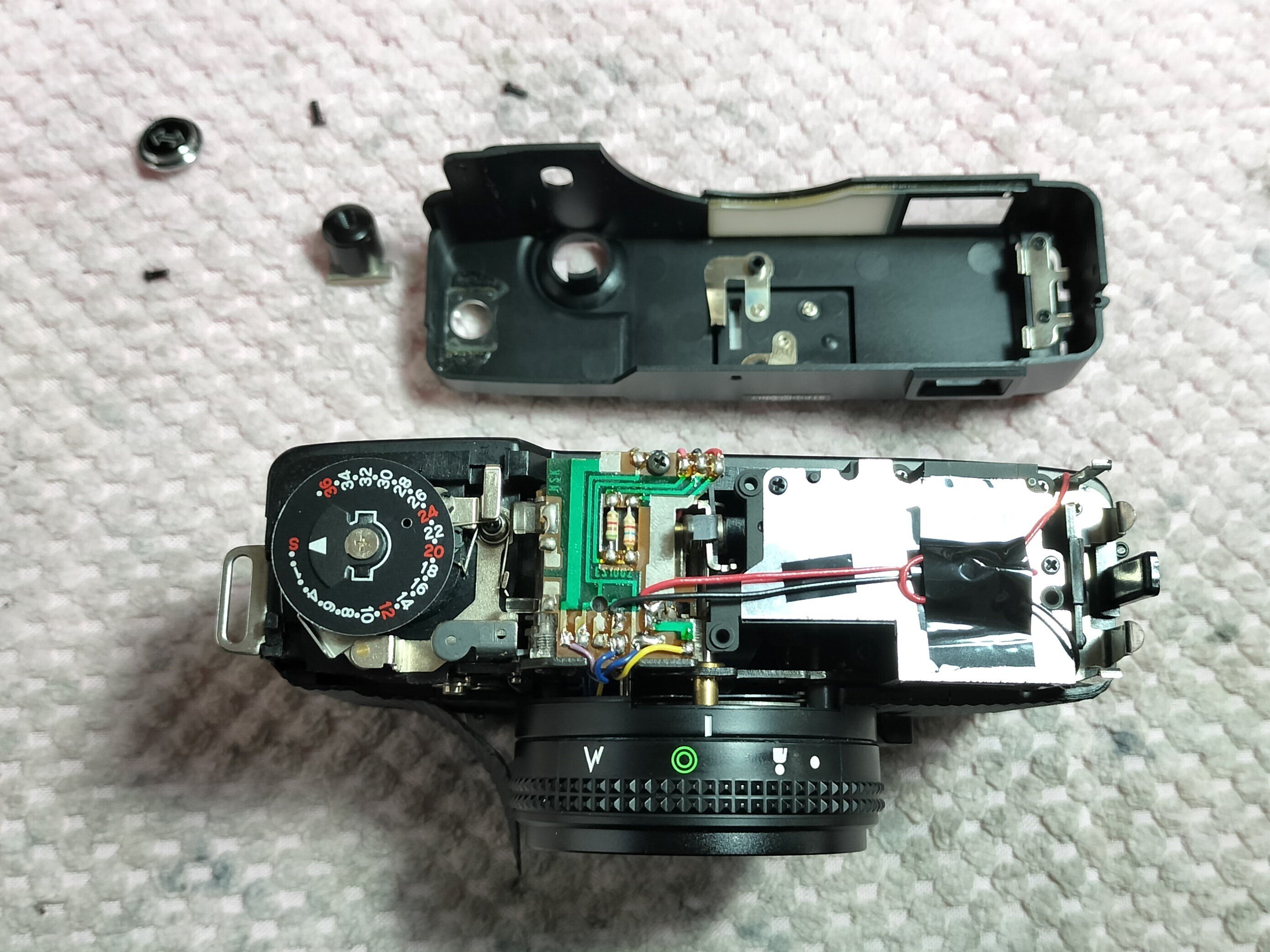 RICOH A-2の分解｜フィルムカメラ修理のアクアカメラ