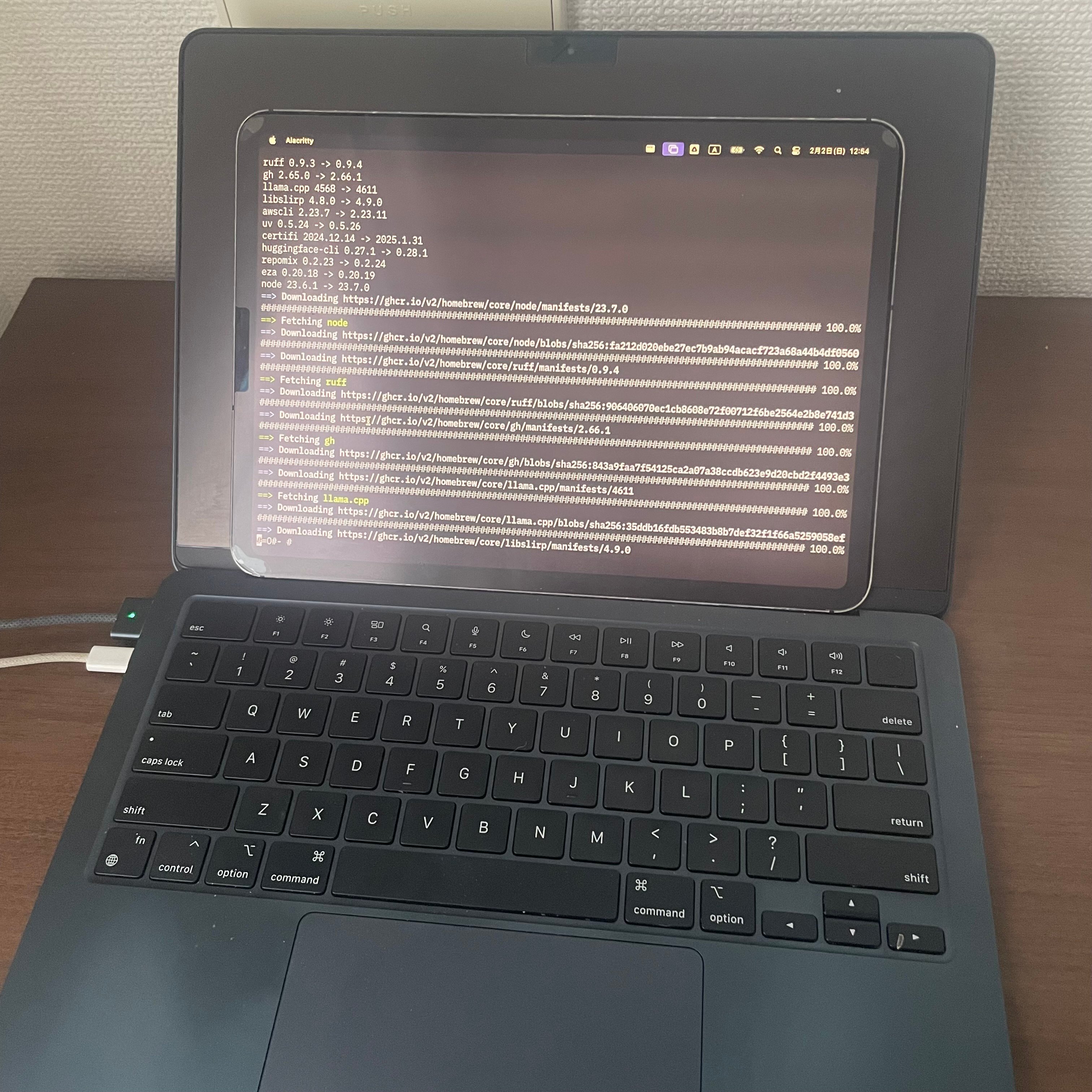 Macbook Air の画面がつかなくなった時の策｜ぬこぬこ